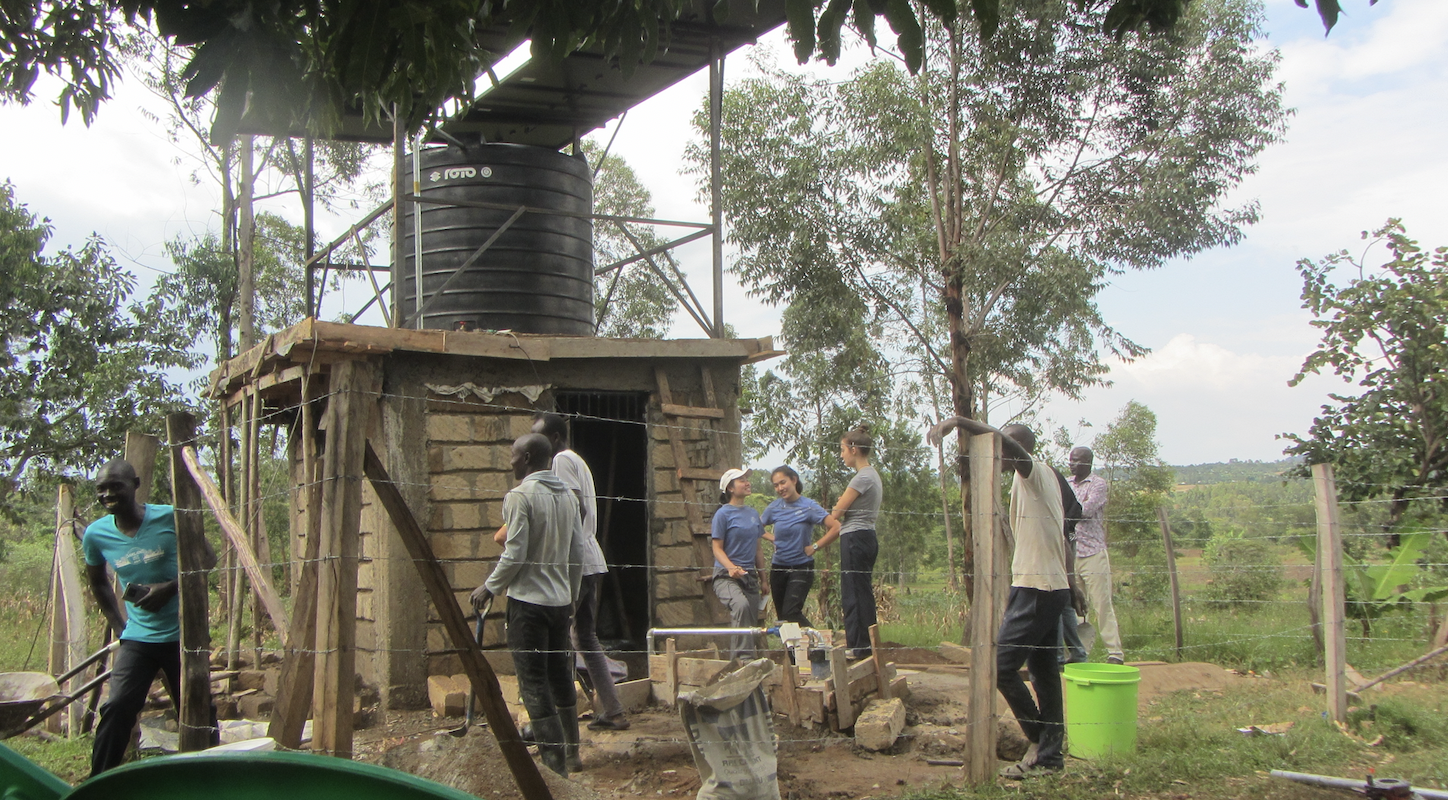 Construction of Kawegi kiosk next to borehole.